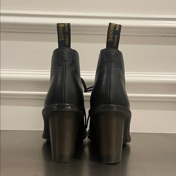 Dr. Martens Booties Block-Heel - Picture 4 of 10